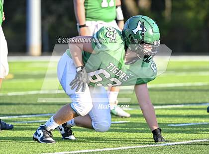 Thumbnail 3 in FR: Delta @ Yorktown photogallery.