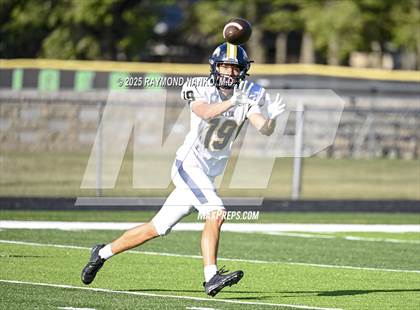 Thumbnail 1 in FR: Delta @ Yorktown photogallery.