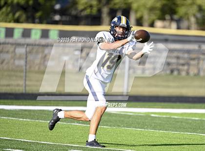 Thumbnail 2 in FR: Delta @ Yorktown photogallery.