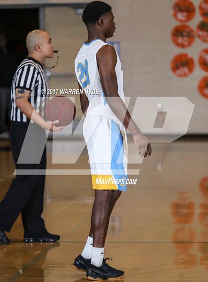Thumbnail 1 in Center vs. Del Oro (Mark Macres Tournament) photogallery.