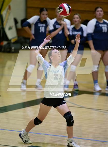 Thumbnail 1 in Camarillo @ Moorpark photogallery.