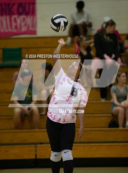 Thumbnail 2 in Camarillo @ Moorpark photogallery.