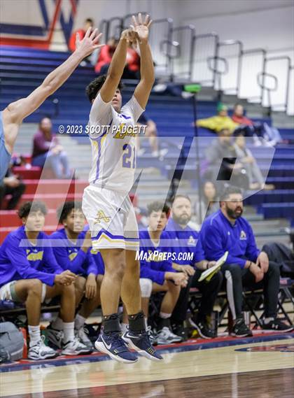 Thumbnail 1 in Linfield Christian vs. Bishop Amat photogallery.