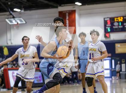 Thumbnail 3 in Linfield Christian vs. Bishop Amat photogallery.