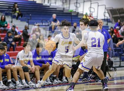 Thumbnail 3 in Linfield Christian vs. Bishop Amat photogallery.