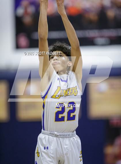 Thumbnail 2 in Linfield Christian vs. Bishop Amat photogallery.