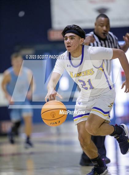 Thumbnail 2 in Linfield Christian vs. Bishop Amat photogallery.