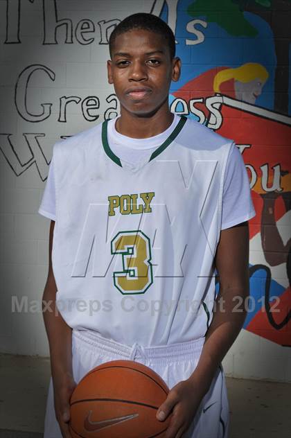 Thumbnail 2 in Long Beach Poly (Preseason Top 10 Photo Shoot) photogallery.