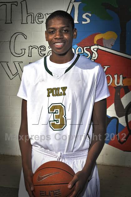 Thumbnail 3 in Long Beach Poly (Preseason Top 10 Photo Shoot) photogallery.
