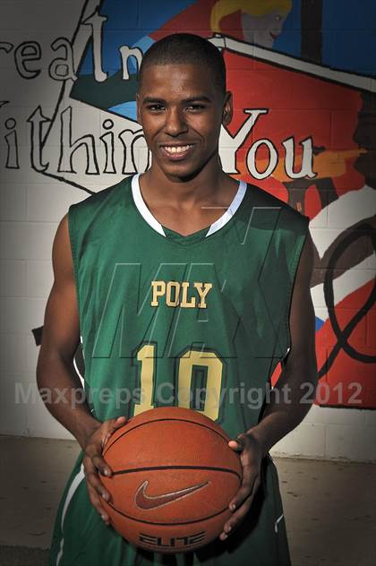 Thumbnail 3 in Long Beach Poly (Preseason Top 10 Photo Shoot) photogallery.