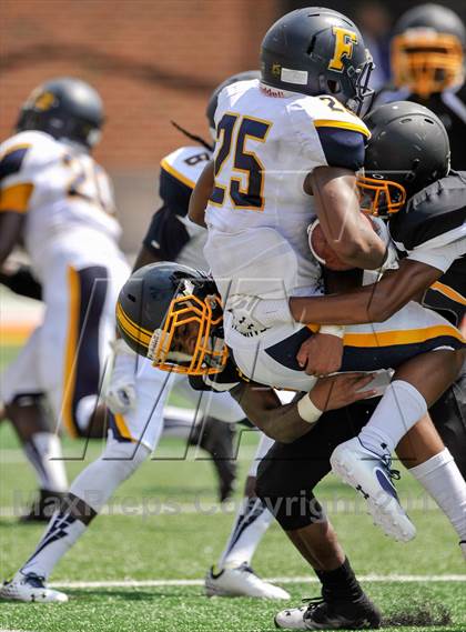 Thumbnail 2 in St. Frances Academy vs. Friendship Collegiate Academy (Brothers In Arms Classic) photogallery.