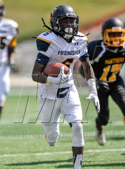 Thumbnail 1 in St. Frances Academy vs. Friendship Collegiate Academy (Brothers In Arms Classic) photogallery.