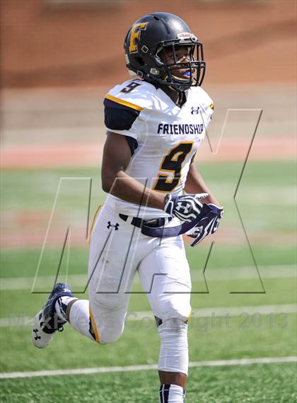 Thumbnail 2 in St. Frances Academy vs. Friendship Collegiate Academy (Brothers In Arms Classic) photogallery.