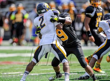 Thumbnail 2 in St. Frances Academy vs. Friendship Collegiate Academy (Brothers In Arms Classic) photogallery.