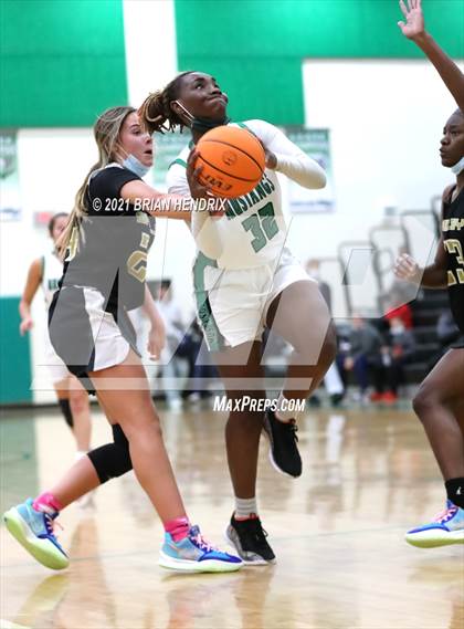 Thumbnail 3 in Shelby @ Myers Park photogallery.