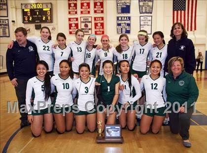 Thumbnail 2 in St. Ignatius vs. Sacred Heart Cathedral (CIF CCS D3 Final) photogallery.
