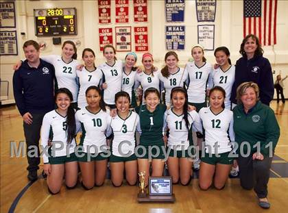 Thumbnail 3 in St. Ignatius vs. Sacred Heart Cathedral (CIF CCS D3 Final) photogallery.