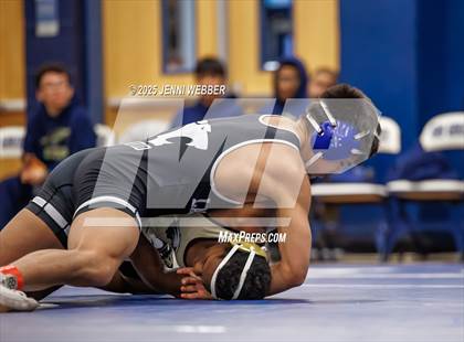 Thumbnail 3 in Cheyenne vs Spring Mountain (Spring Valley Duals) photogallery.