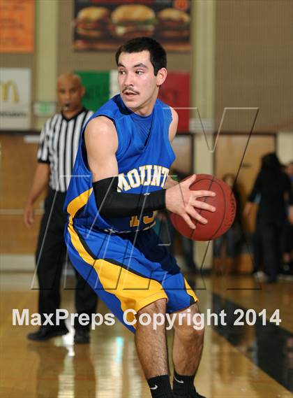 Thumbnail 3 in Mt. Shasta vs. Liberty Christian (CIF NS D5 Final) photogallery.