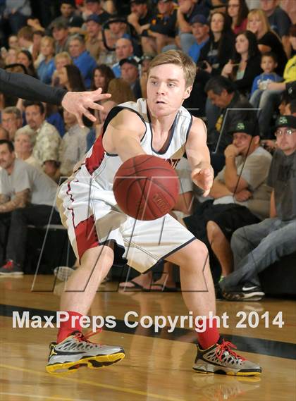 Thumbnail 1 in Mt. Shasta vs. Liberty Christian (CIF NS D5 Final) photogallery.