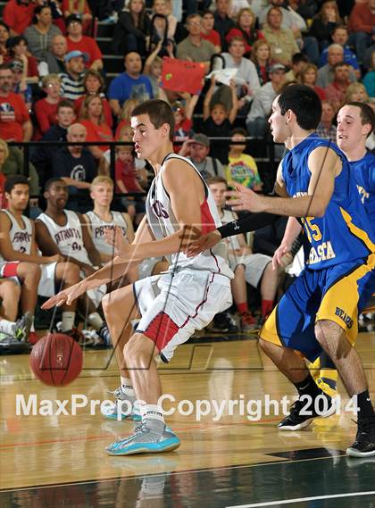 Thumbnail 2 in Mt. Shasta vs. Liberty Christian (CIF NS D5 Final) photogallery.