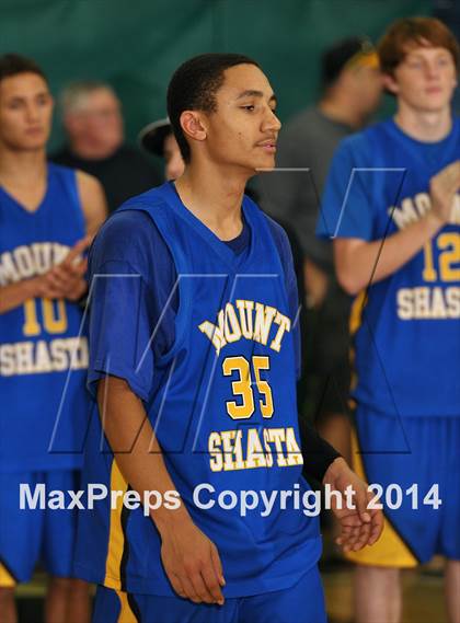 Thumbnail 2 in Mt. Shasta vs. Liberty Christian (CIF NS D5 Final) photogallery.