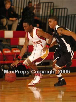 Thumbnail 3 in Valley vs. Encina (Cordova Christmas Classic) photogallery.