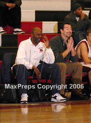 Thumbnail 2 in Valley vs. Encina (Cordova Christmas Classic) photogallery.