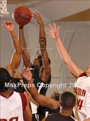 Thumbnail 1 in Valley vs. Encina (Cordova Christmas Classic) photogallery.
