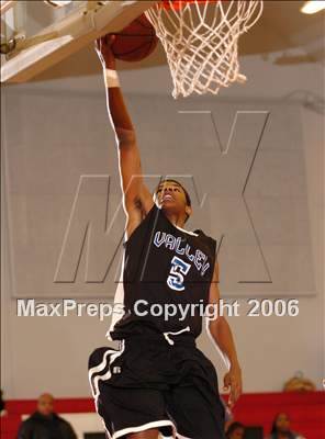 Thumbnail 1 in Valley vs. Encina (Cordova Christmas Classic) photogallery.