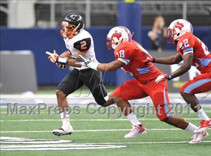 Thumbnail 2 in Cocoa vs. Skyline (Kirk Herbstreit National Kickoff Classic) photogallery.