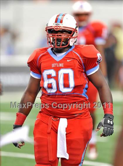 Thumbnail 3 in Cocoa vs. Skyline (Kirk Herbstreit National Kickoff Classic) photogallery.