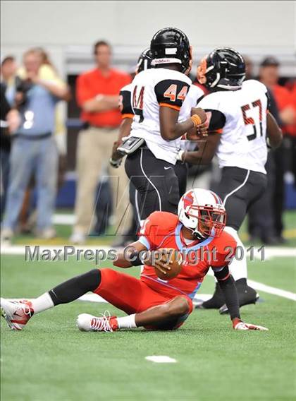Thumbnail 2 in Cocoa vs. Skyline (Kirk Herbstreit National Kickoff Classic) photogallery.