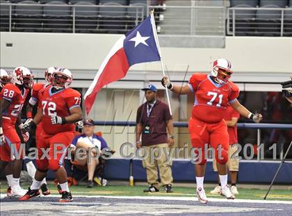 Thumbnail 3 in Cocoa vs. Skyline (Kirk Herbstreit National Kickoff Classic) photogallery.