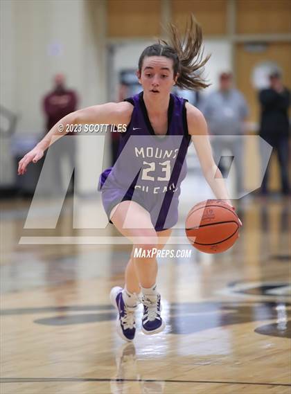Thumbnail 2 in Mt. Gilead vs. Berne Union (OHSAA D4 District Semifinal) photogallery.