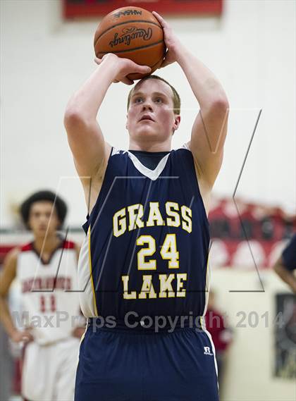 Thumbnail 2 in Grass Lake @ Vandercook Lake photogallery.