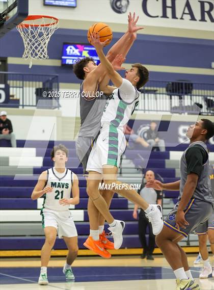 Thumbnail 2 in Mountain View vs. Orem (Corner Canyon Tournament of Champions) photogallery.