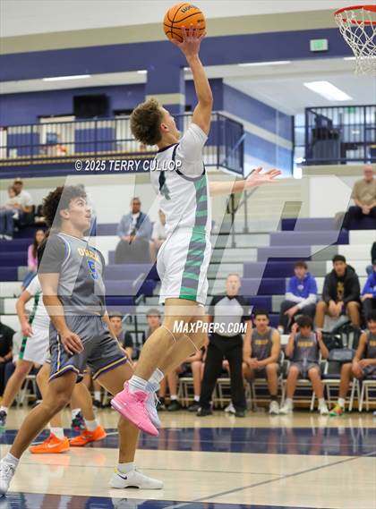 Thumbnail 3 in Mountain View vs. Orem (Corner Canyon Tournament of Champions) photogallery.