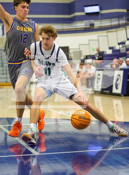Thumbnail 2 in Mountain View vs. Orem (Corner Canyon Tournament of Champions) photogallery.