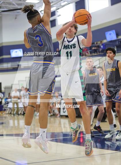 Thumbnail 3 in Mountain View vs. Orem (Corner Canyon Tournament of Champions) photogallery.