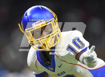 Thumbnail 2 in Landry-Walker vs. West Monroe (LHSAA Class 5A Final) photogallery.