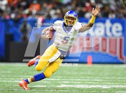 Thumbnail 3 in Landry-Walker vs. West Monroe (LHSAA Class 5A Final) photogallery.