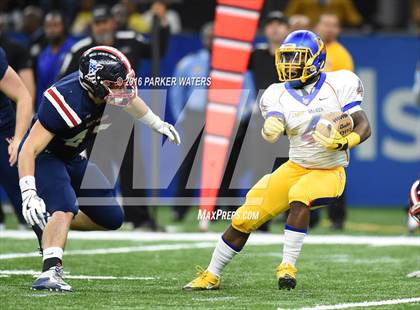 Thumbnail 1 in Landry-Walker vs. West Monroe (LHSAA Class 5A Final) photogallery.