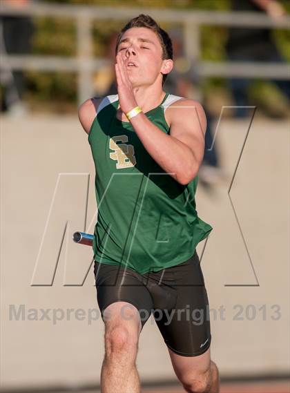 Thumbnail 2 in 2013 Ventura Invitational Boys 4X400 Relay photogallery.