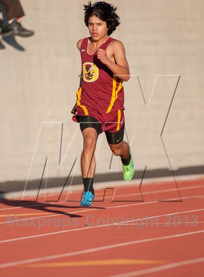 Thumbnail 1 in 2013 Ventura Invitational Boys 4X400 Relay photogallery.