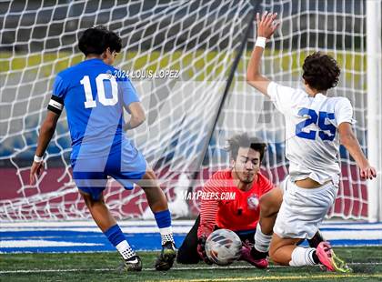 Thumbnail 1 in San Dimas @ Charter Oak photogallery.
