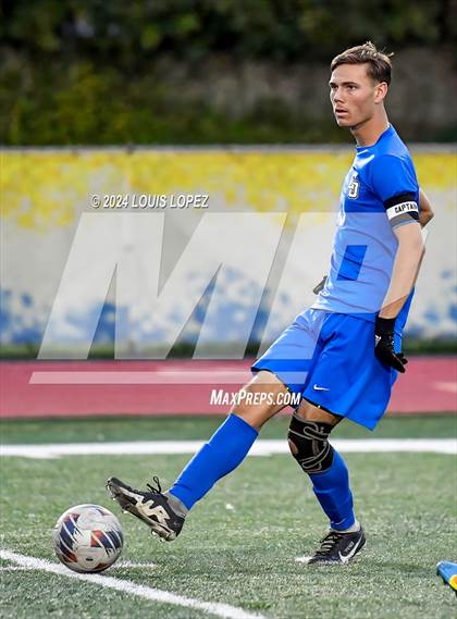 Thumbnail 1 in San Dimas @ Charter Oak photogallery.