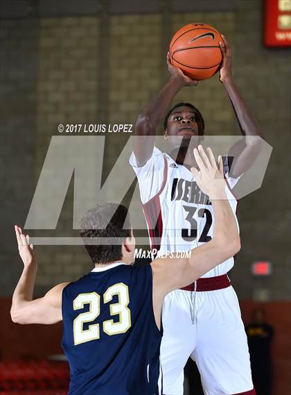 Thumbnail 1 in Dos Pueblos vs. JSerra Catholic (Nike Extravaganza) photogallery.