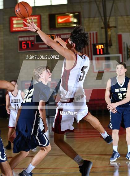 Thumbnail 2 in Dos Pueblos vs. JSerra Catholic (Nike Extravaganza) photogallery.