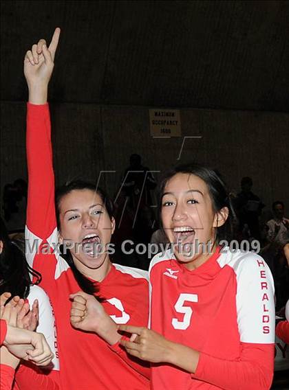 Thumbnail 2 in Laguna Blanca vs. Whittier Christian (CIF SS 4AA Final) photogallery.